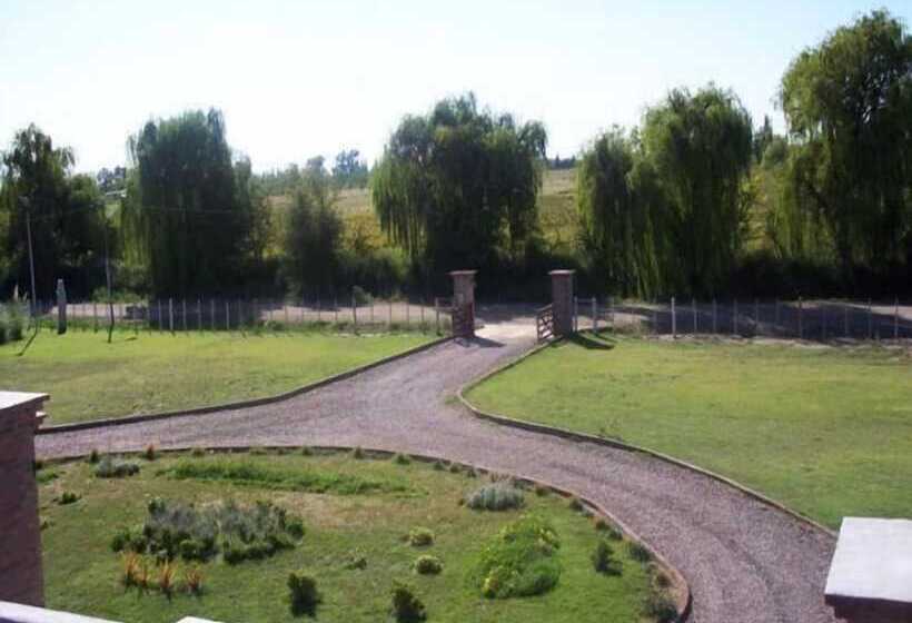 Отель Finca La Carmelita