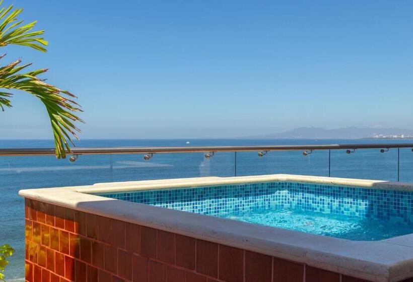 The Paramar Beachfront Boutique Hotel With Breakfast Included   Downtown Malecon