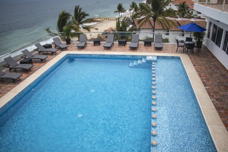 The Paramar Beachfront Boutique Hotel With Breakfast Included   Downtown Malecon