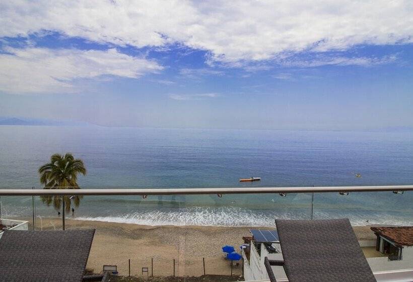 The Paramar Beachfront Boutique Hotel With Breakfast Included   Downtown Malecon