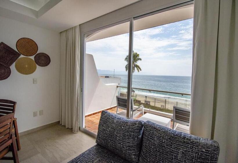 The Paramar Beachfront Boutique Hotel With Breakfast Included   Downtown Malecon