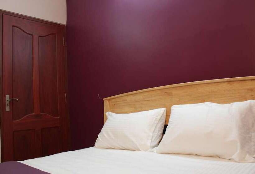 Отель The Mount Regency