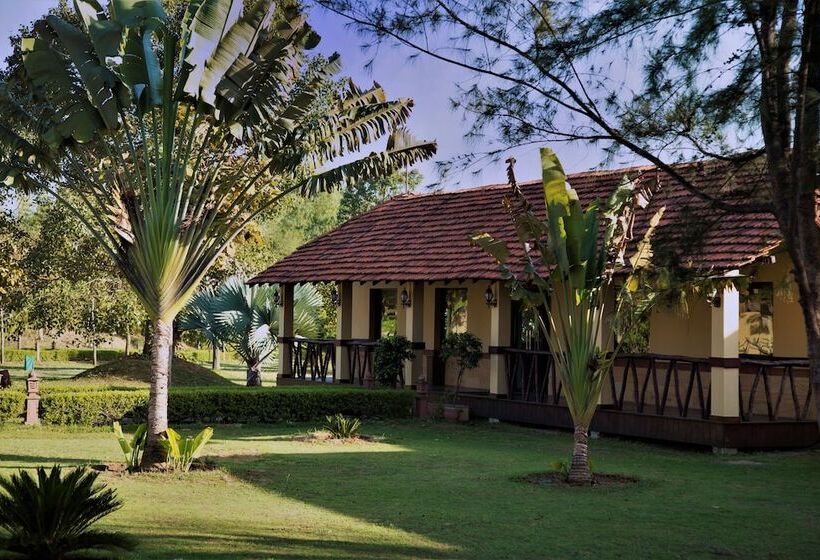 Soulacia Hotel And Resort