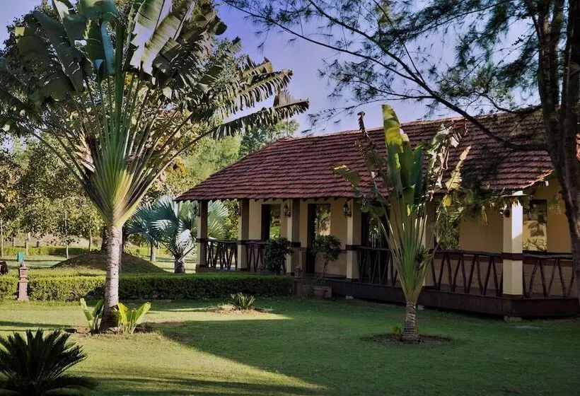 Soulacia Hotel And Resort