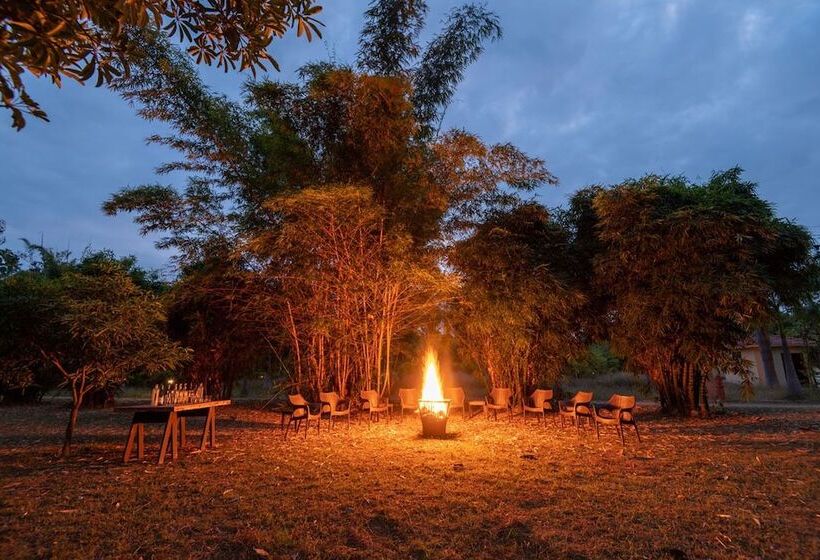 Soulacia Hotel And Resort