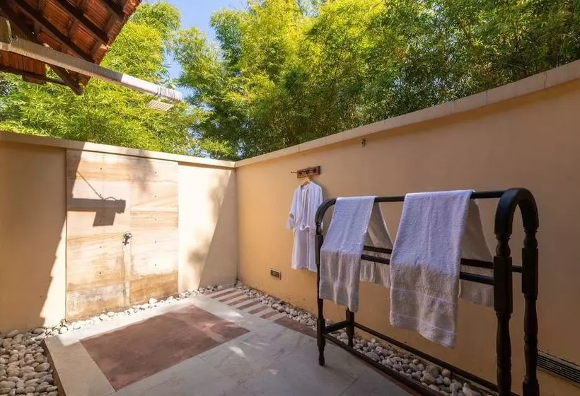 Soulacia Hotel And Resort