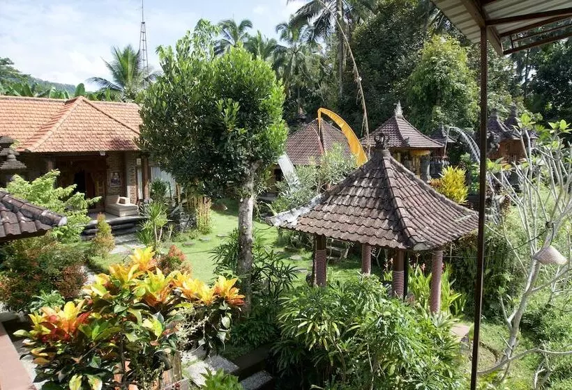 ベッドアンドブレックファースト Astana Swaha Villa