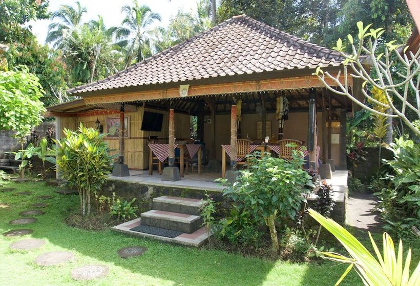 住宿加早餐 Astana Swaha Villa