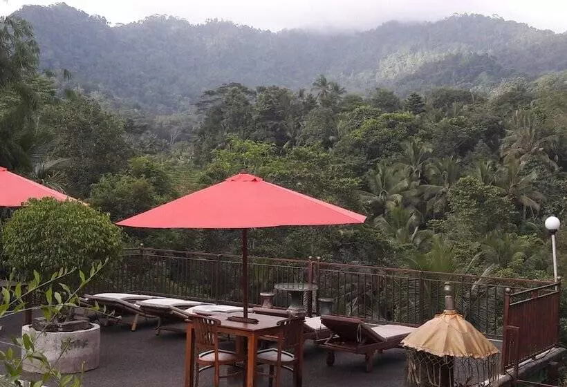 ベッドアンドブレックファースト Astana Swaha Villa