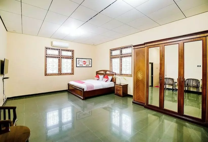 Hotel Authentic Osing Homestay