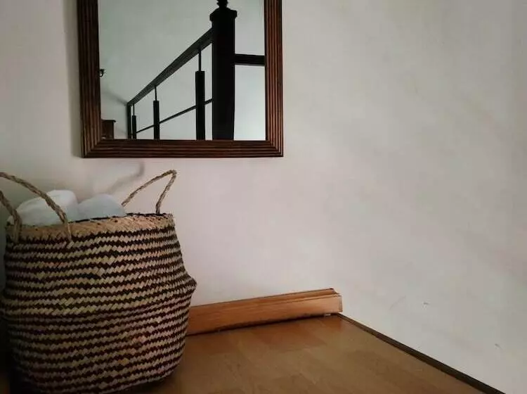 هتل Aroma 406