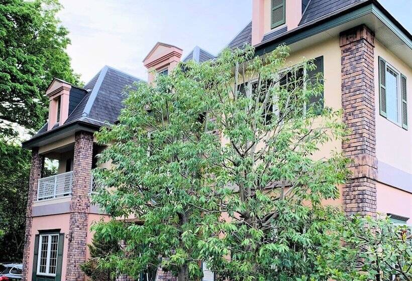 هتل Forest Villa Olive