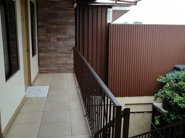 Hotelli Hospedaje Yaldai