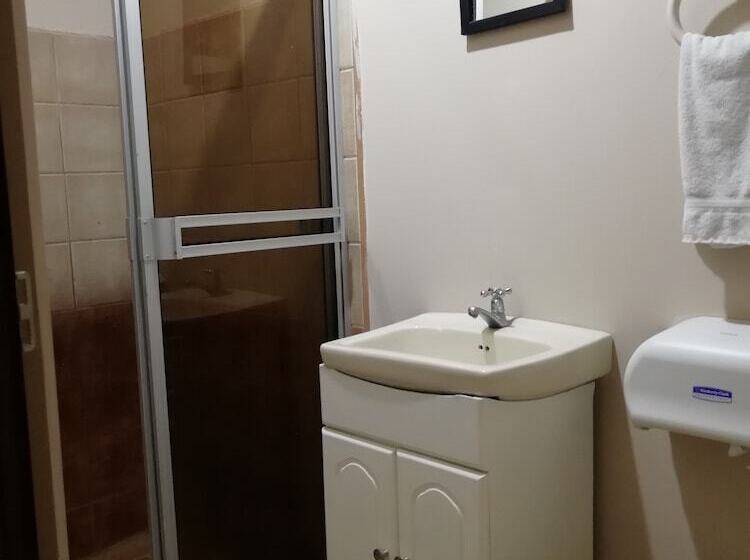 호텔 Hospedaje Yaldai