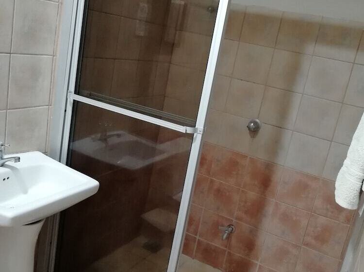 호텔 Hospedaje Yaldai