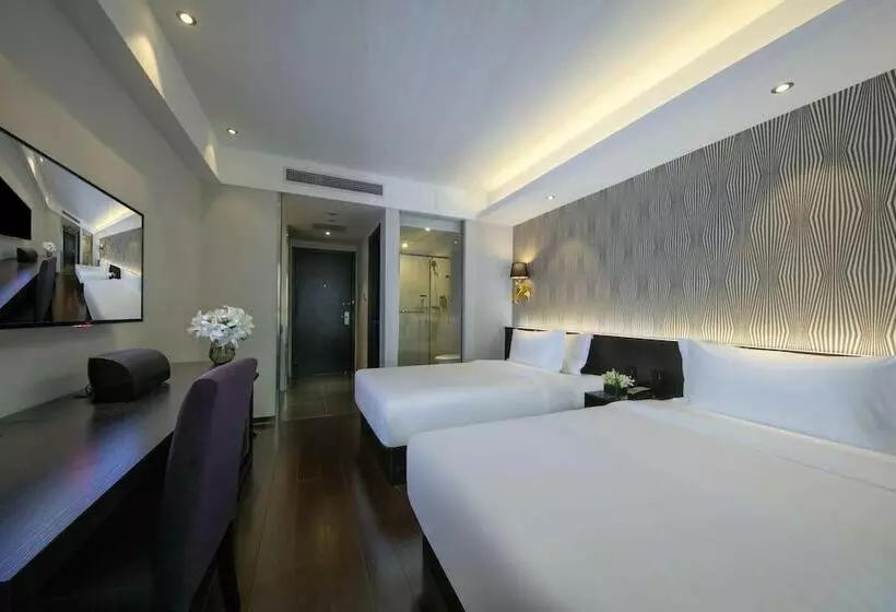 Orange Hotel Select North Railway