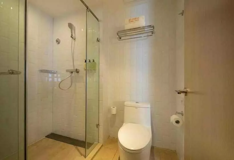 Orange Hotel Select North Railway