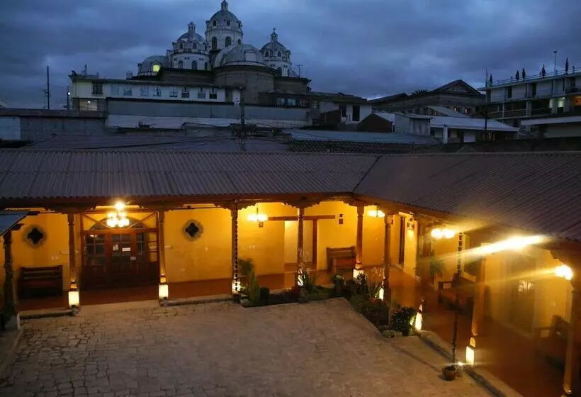 هتل Posada Catedral