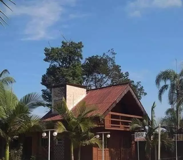 Hotelli Pousada Rancho Do Nhesko