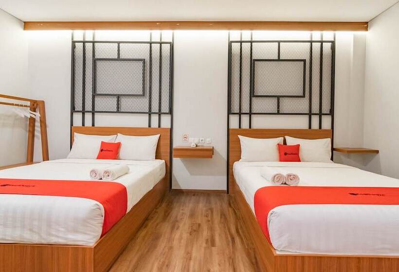 هتل Reddoorz Plus @ Doorman Guest House