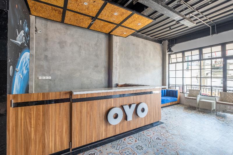 هتل Reddoorz Plus @ Doorman Guest House