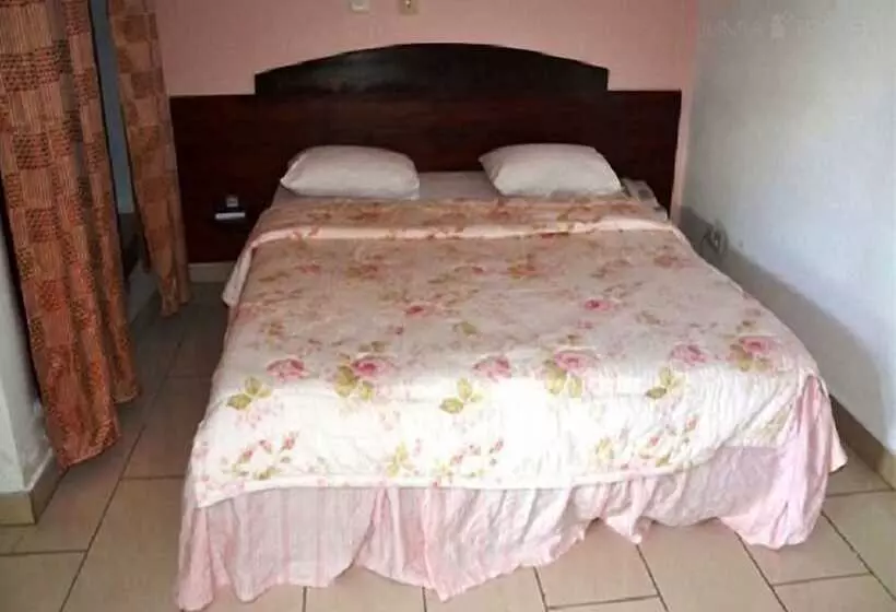 Hôtel Résidence Bérah   Complexe Hôtelier