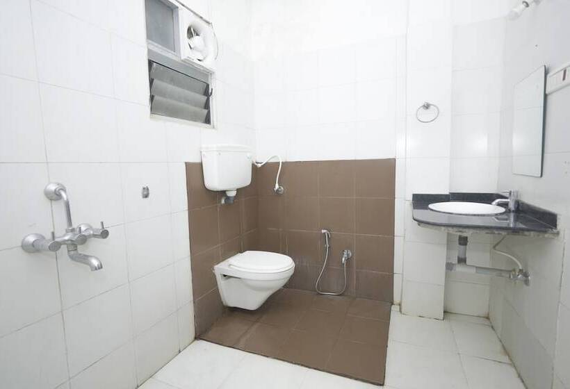 בית מלון כפרי Tribal Wood Resort