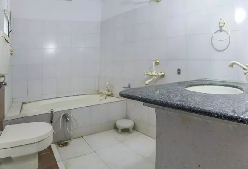 Hotelli Tribal Wood Resort