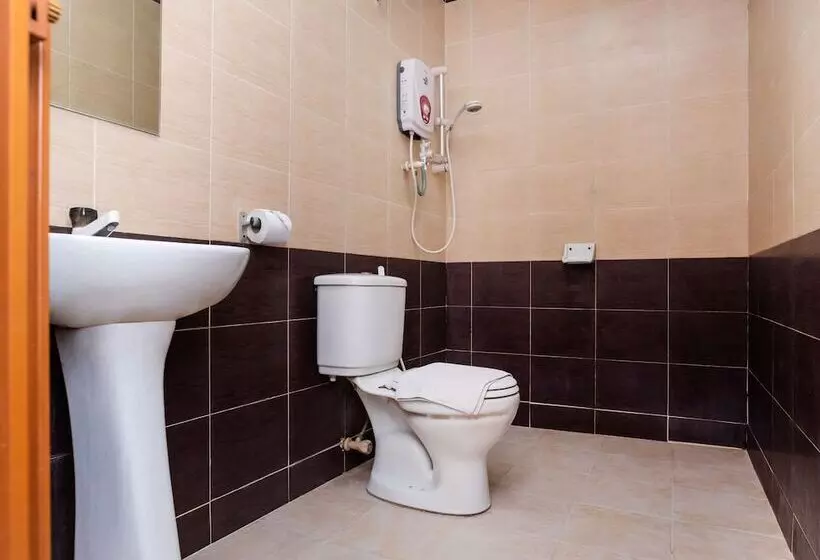 Neo Pegasus Hotel By Oyo Rooms