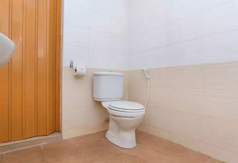 Neo Pegasus Hotel By Oyo Rooms