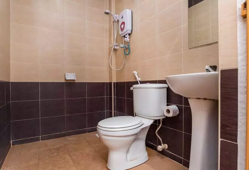 Neo Pegasus Hotel By Oyo Rooms