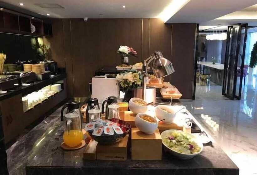 Orange Hotel Select North Railway