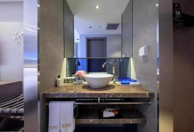 Orange Hotel Select North Railway