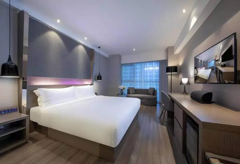 Orange Hotel Select North Railway