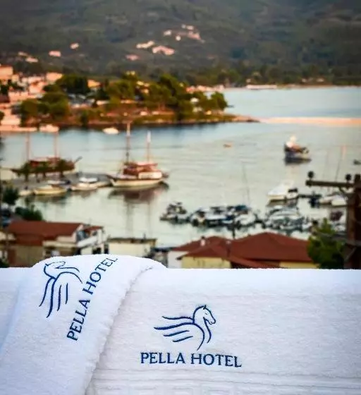 Pella Hotel   New