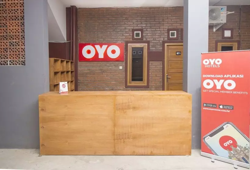 پانسیون Annisa Syariah Guest House By Oyo Rooms