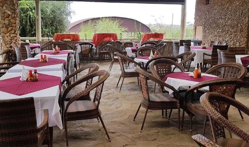 هتل Lukenya Motorcross