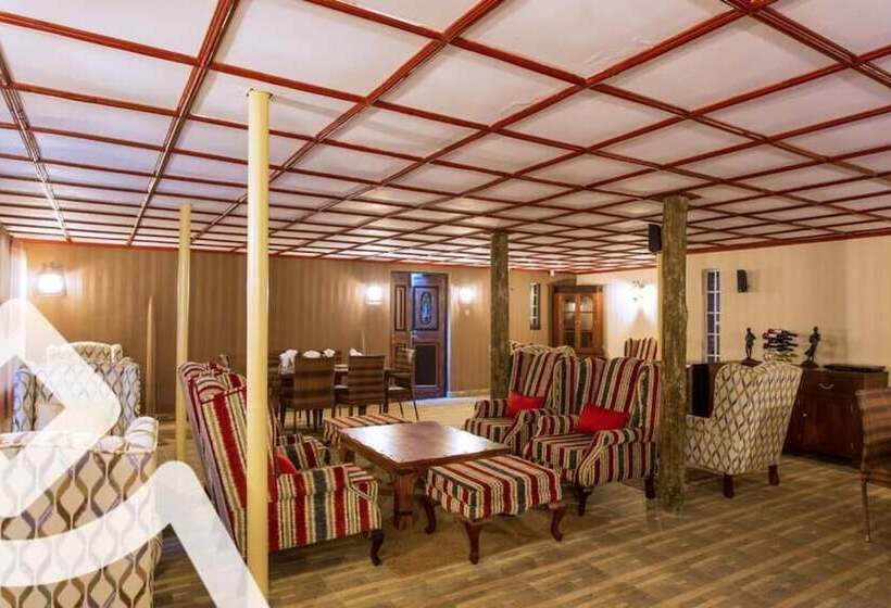 هتل Lukenya Motorcross