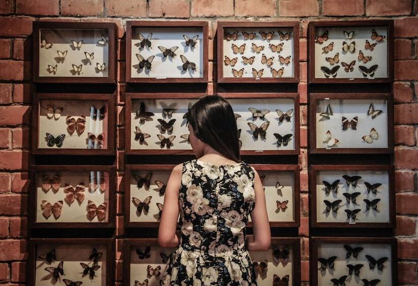 هتل Malagos Garden Resort