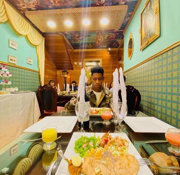 Gatsby Hotel Collection