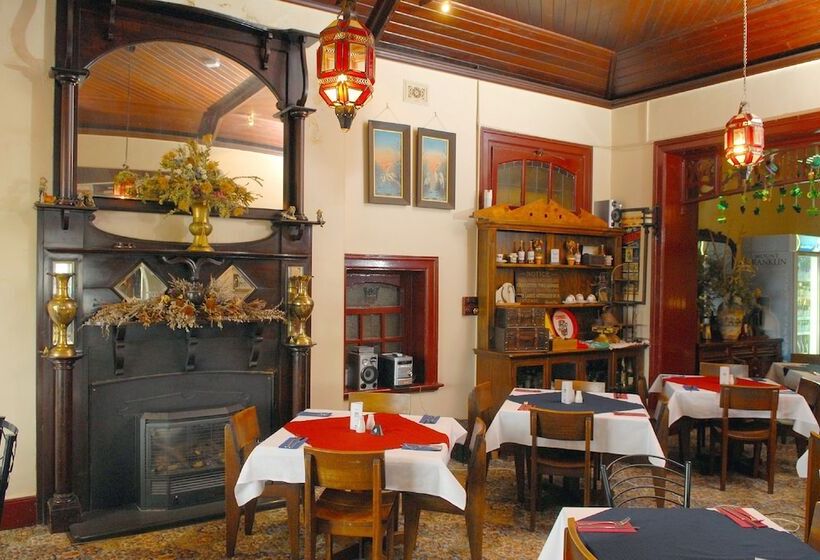 호텔 Mickey Bourke S Koroit