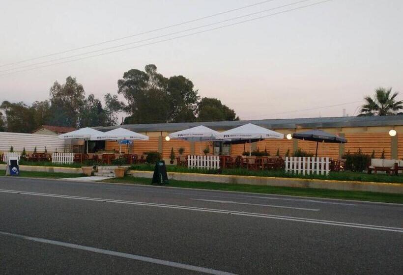 בית מלון כפרי Ocean Pacific