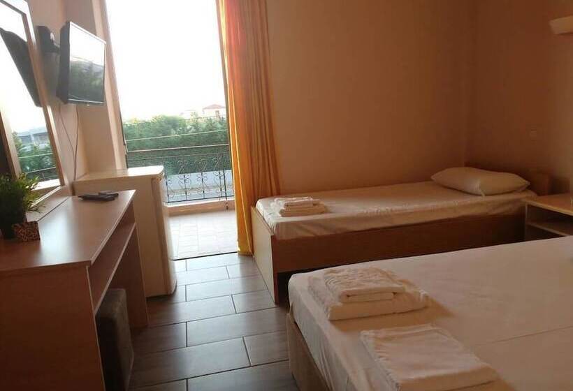 בית מלון כפרי Ocean Pacific