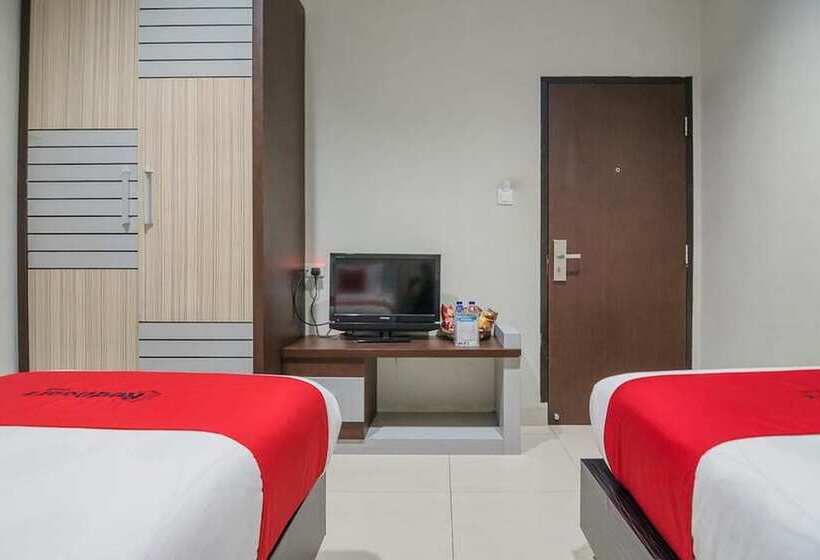 Hotel Reddoorz Plus Near Simpang Rimbo Jambi