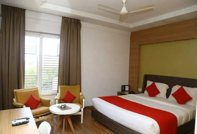 Hotelli Sanskruti Inn