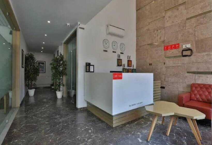 هتل Sanskruti Inn