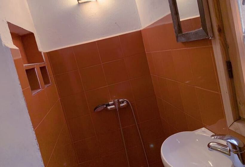 פנסיון Dar Randigaba