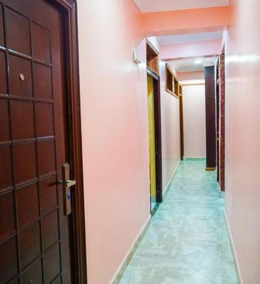 پانسیون Kentania