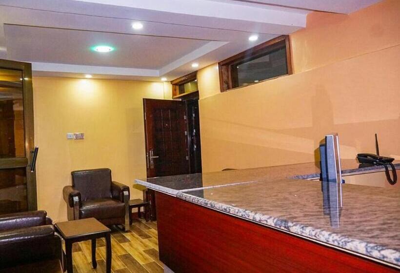 پانسیون Kentania