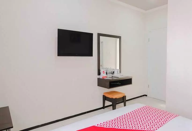 Toetie Hotel By Oyo Rooms